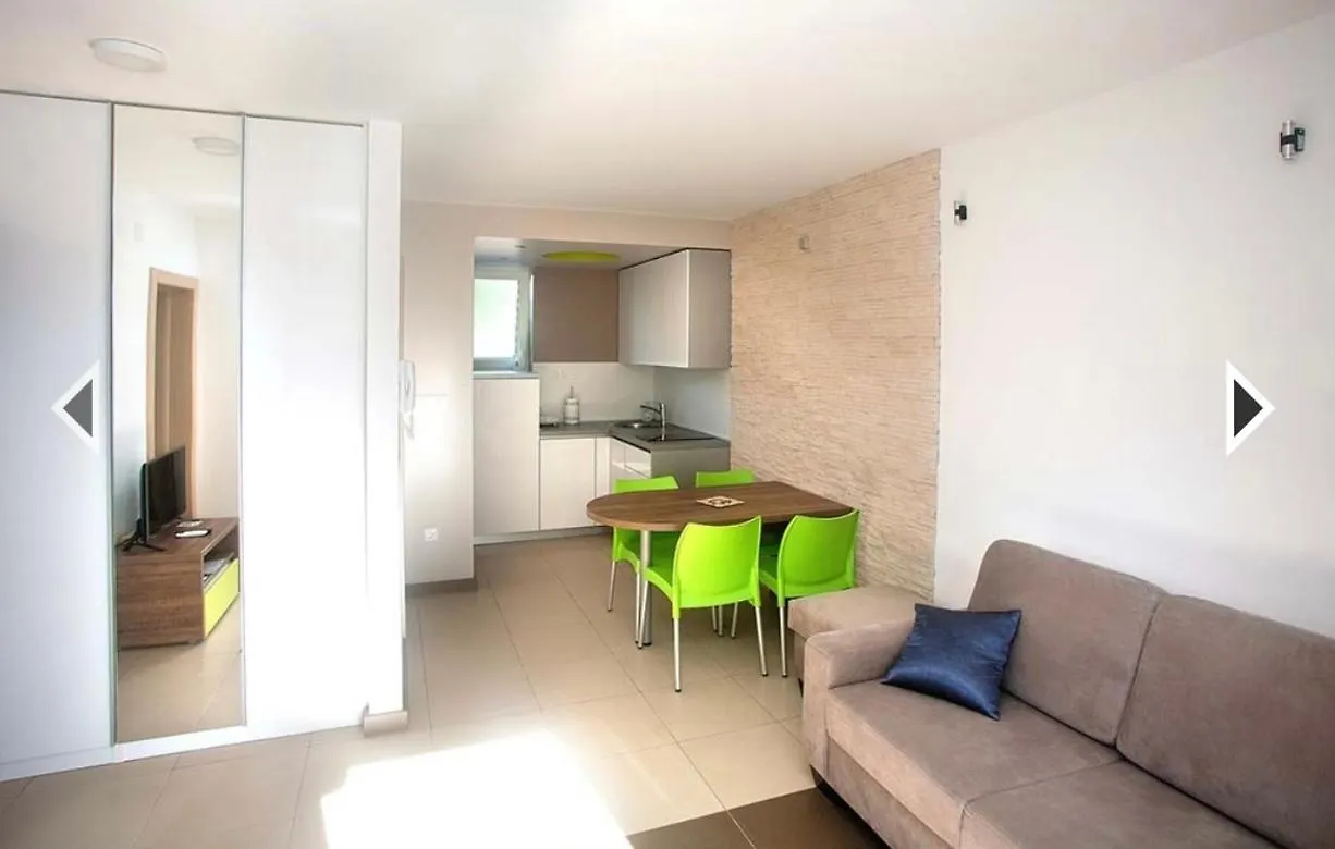 Apartment Daska Apartmani Njivice Croatia