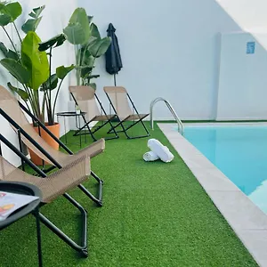 https://la-casa-de-carmen-castilleja-de-la-cuesta.es-andalucia.com